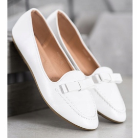 SHELOVET Valkoiset herrat Eco -nahalla valkoinen 1