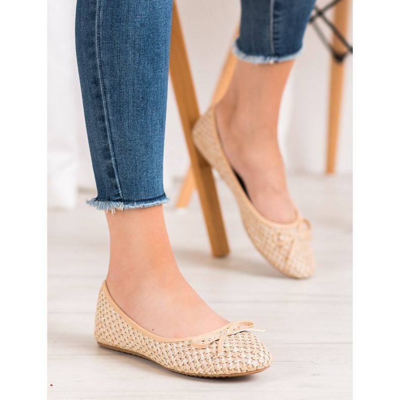 Small Swan Punotut ballerinat ruskea 1