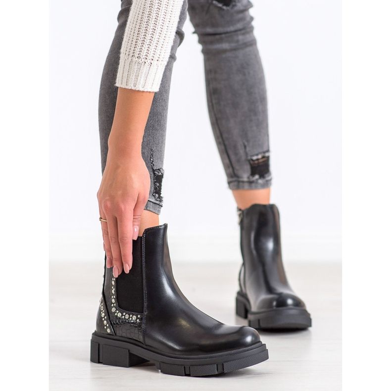 Yes Mile Mustat saappaat, joissa on kuutiometriä 2