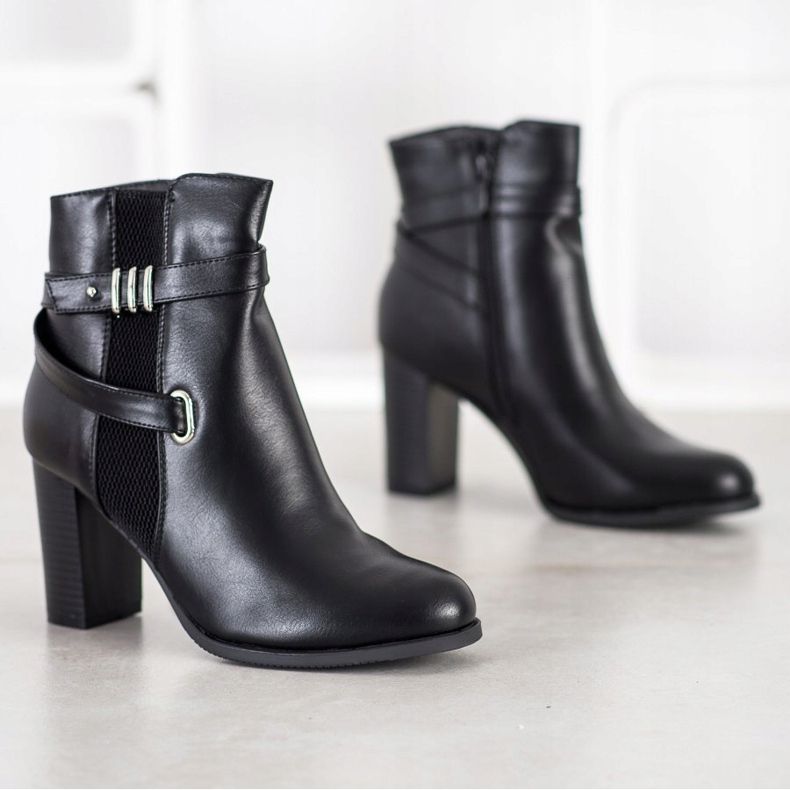 Queen Vivi Saappaat koristeellisilla raidoilla musta 1