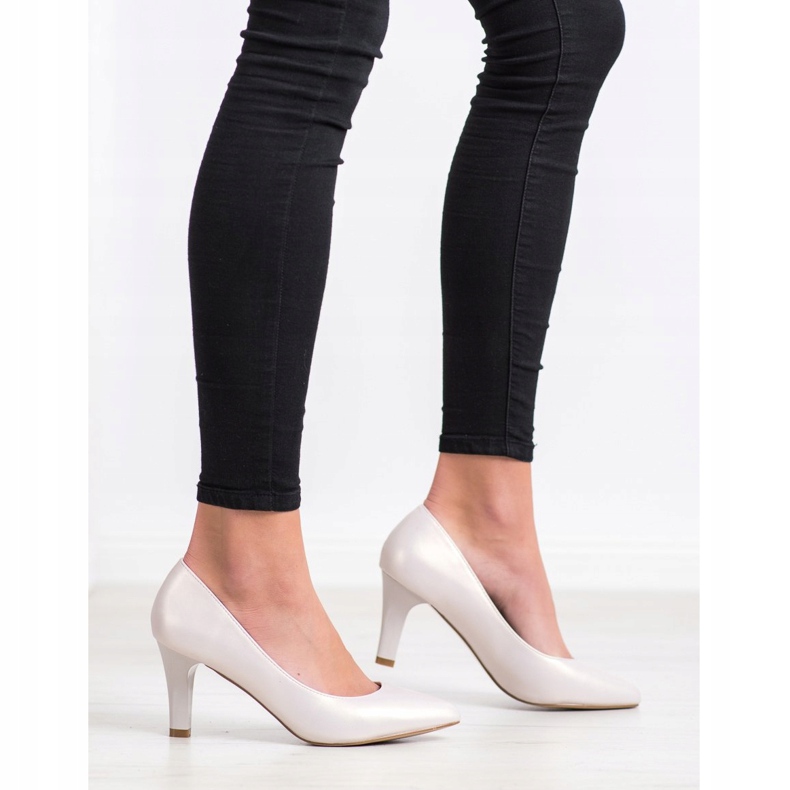 Goodin Tyylikkäät pumput beige 2
