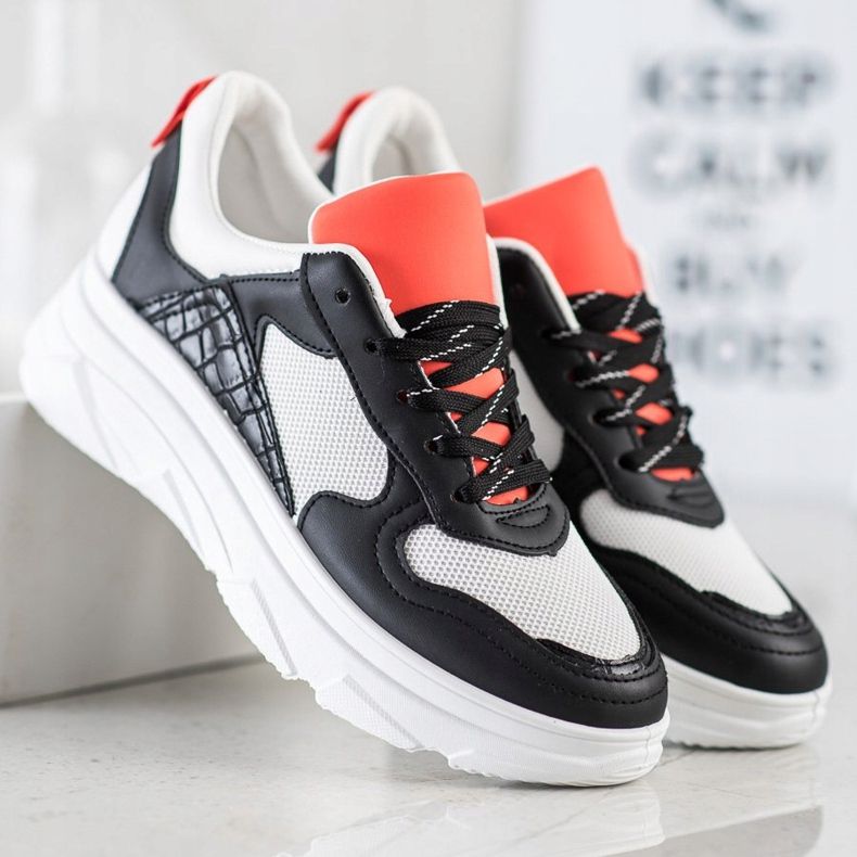 SHELOVET Rento Eco -nahka lenkkarit valkoinen musta 2