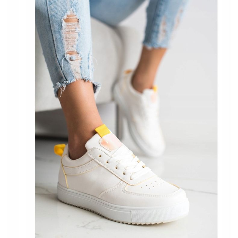 SHELOVET Urheilu olemalla Eco -nahkaa valkoinen 1