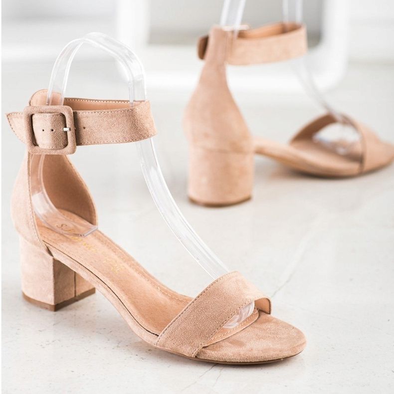 S. BARSKI Sandaalit S.BARSKIN postauksessa beige 1