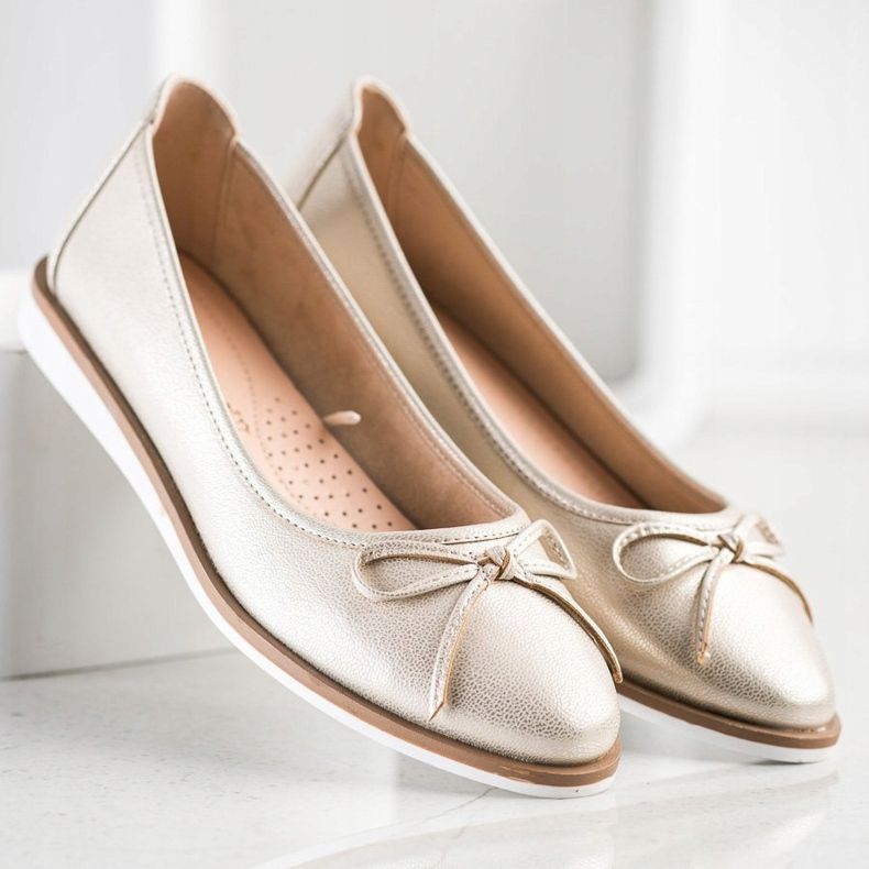 Sergio Leonen kultainen ballerina 1