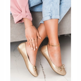 Clowse Kultainen ballerina 2