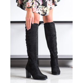 Balada Klassiset saappaat eristyksellä musta 1