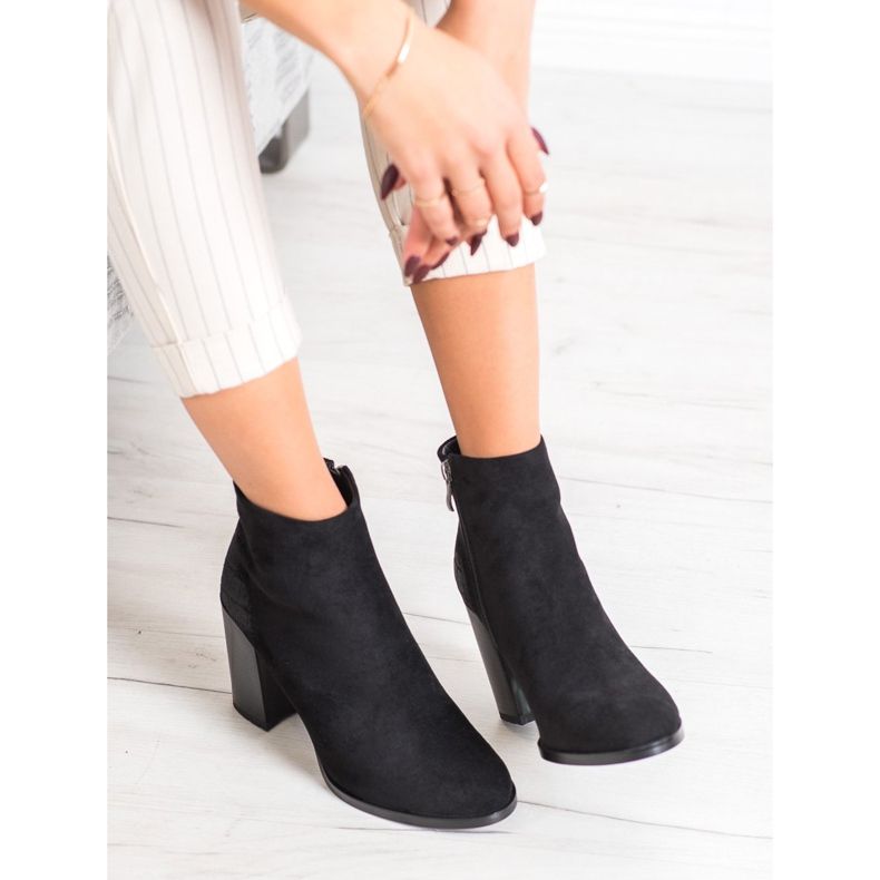 Goodin Lämpimät saappaat postissa musta 2