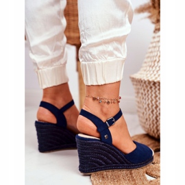 Naisten sandaalit punotulla kiilalla Big Star Navy Blue DD274A172 beige tummansininen 3
