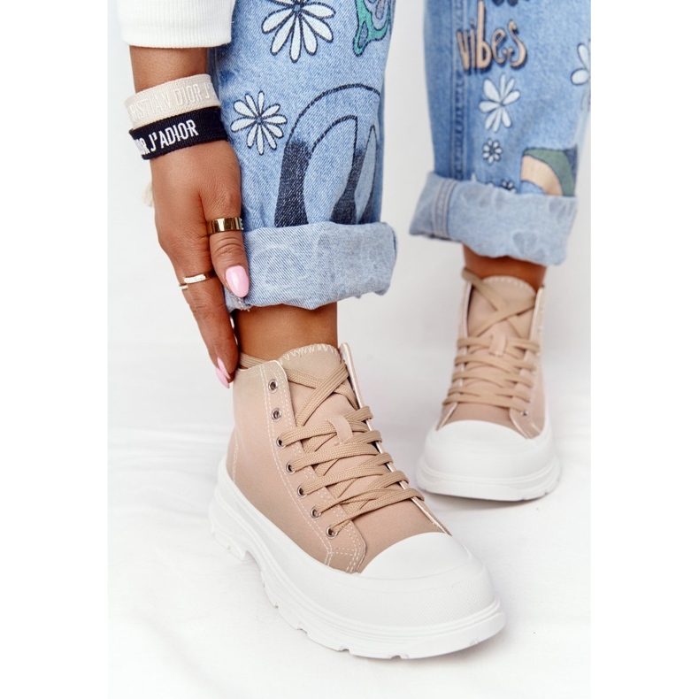 Naisten korkeat lenkkarit suurella pohjalla Vaaleanruskea Trissy 2