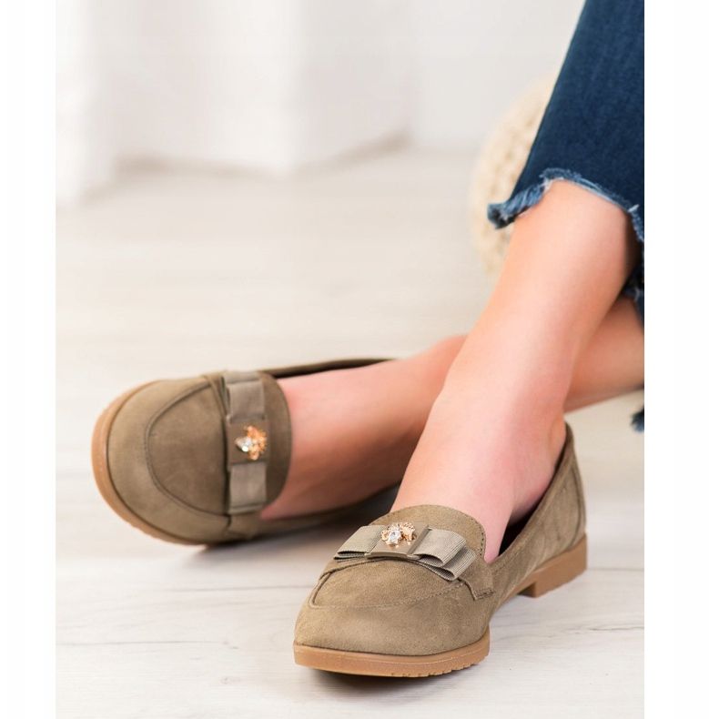 Miss Laura Herrat koristeellisella keulalla khaki vihreä 2