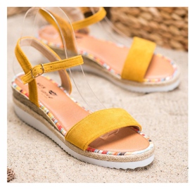 Yes Mile Mukavat mokkanahkaiset sandaalit keltainen 1 Yes Mile Mukavat mokkanahkaiset sandaalit keltainen 1