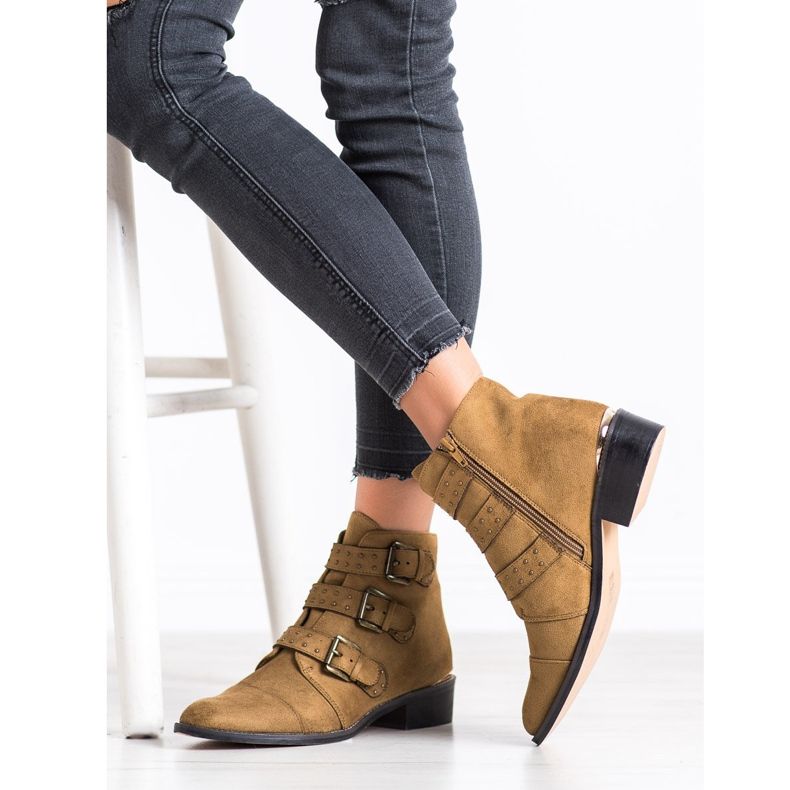 Corina Ruskeat saappaat soljilla 1