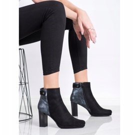 M.Daszyński Saappaat postissa musta 2