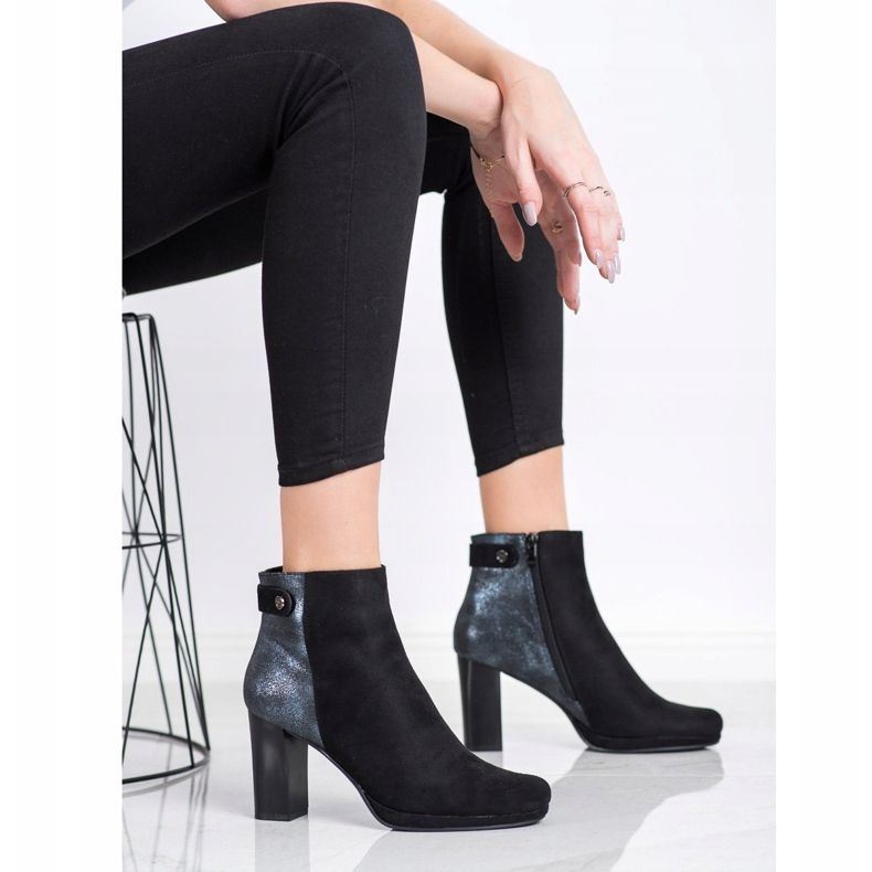 M.Daszyński Saappaat postissa musta 2