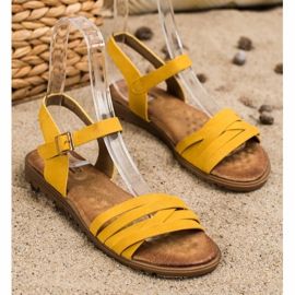 Evento Klassiset sandaalit soljella keltainen 1
