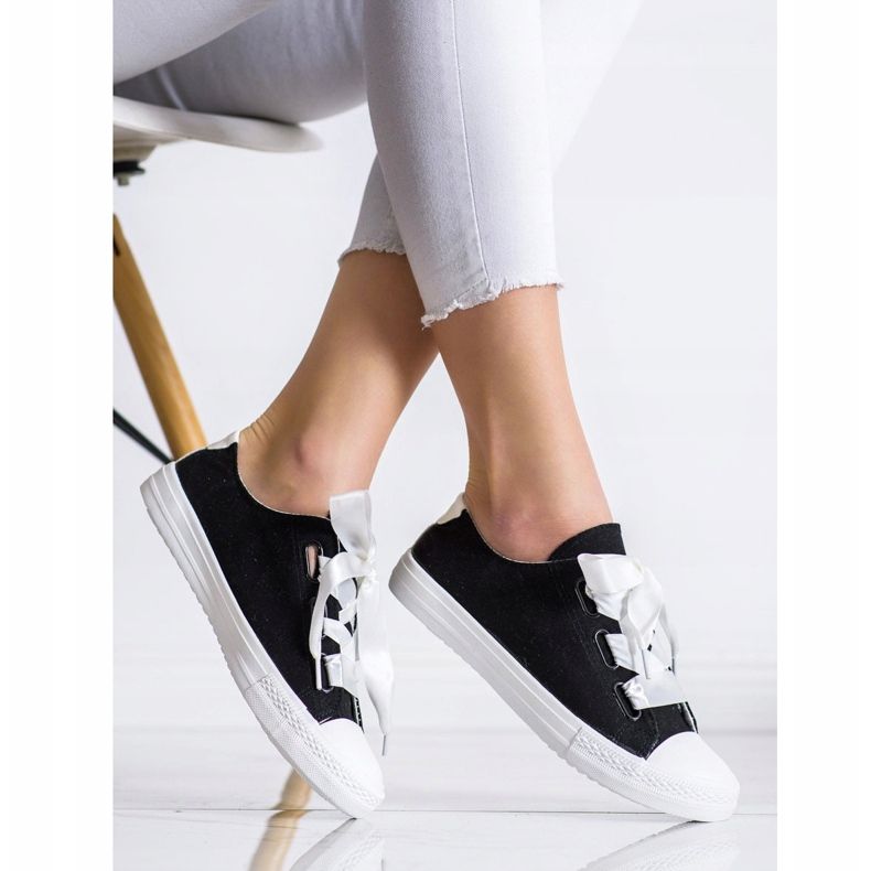 SHELOVET Tyylikkäät sidotut lenkkarit musta 1