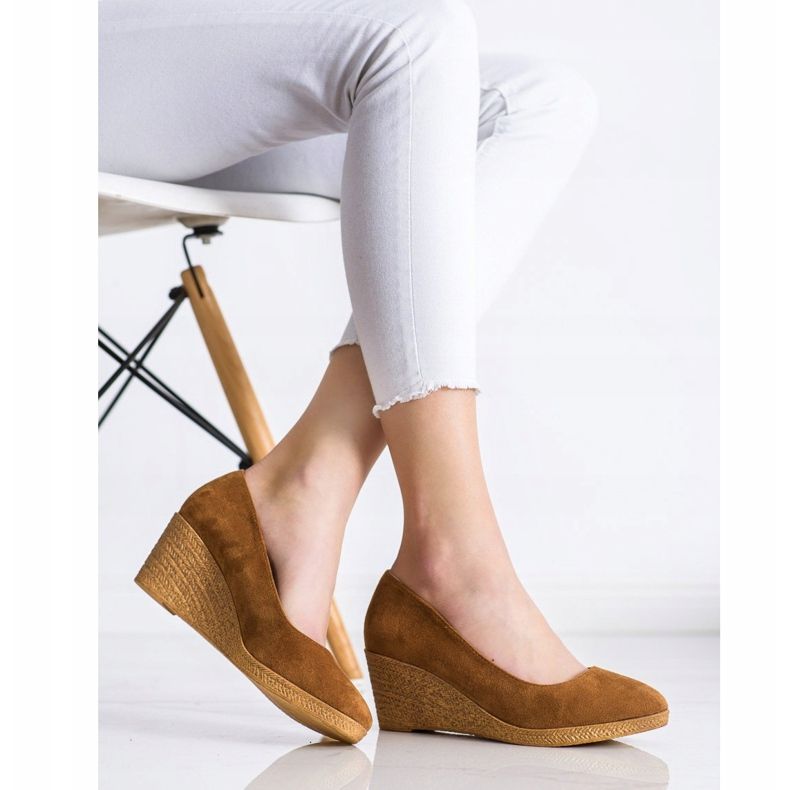 Goodin Kevyet kiilapumput ruskea 2