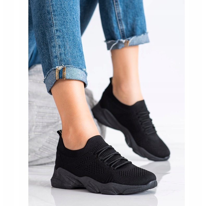 Filippo Mustat urheilukengät 1