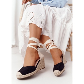 PG1 Mustat Nelly sidotut kiilamaiset sandaalit punoksilla beige 2