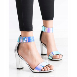 Goodin Sandaalit baarissa, jossa on holoefekti hopea 1