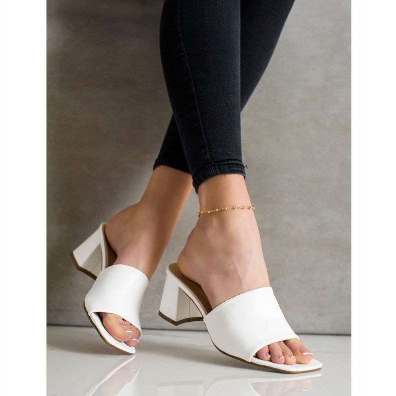 SHELOVET Klassiset valkoiset tossut baarissa valkoinen 2