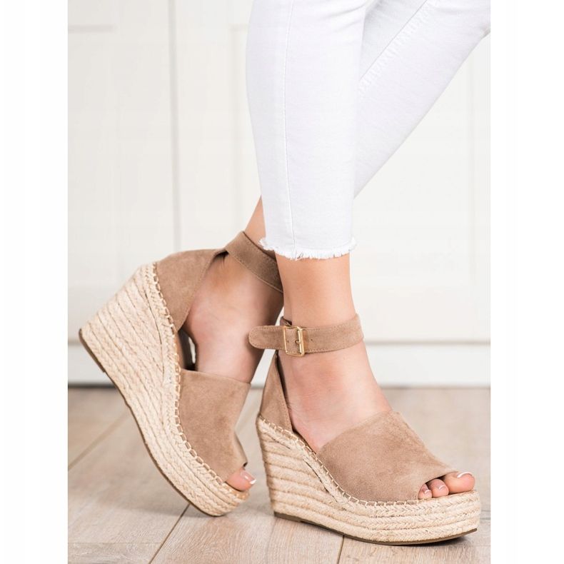 SHELOVET Beige Wedge Sandaalit 1