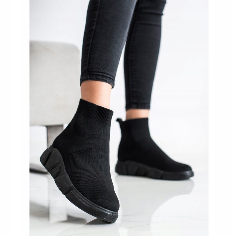 SHELOVET Mustat Slip-On lenkkarit 1