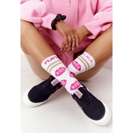 Cross Jeans Naisten lenkkarit On the Cross -farkut FF2R4002C Czarme -alusta musta 2