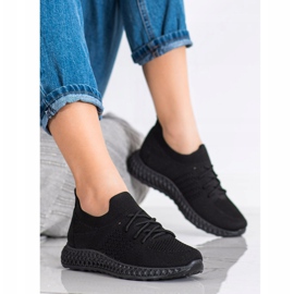 MCKEYLOR Slip-On urheilukengät musta 2