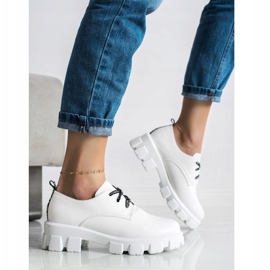 SHELOVET White Brogues alustalla valkoinen 2