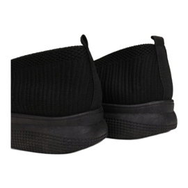 Vices YC-3-38-musta 1