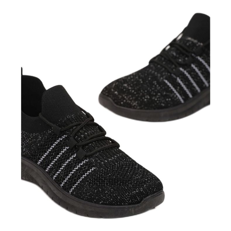 Vices YC-1-38-musta 1