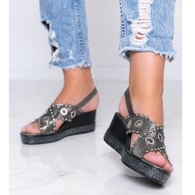 Harmaat metalliset kiilakengät Sand 1