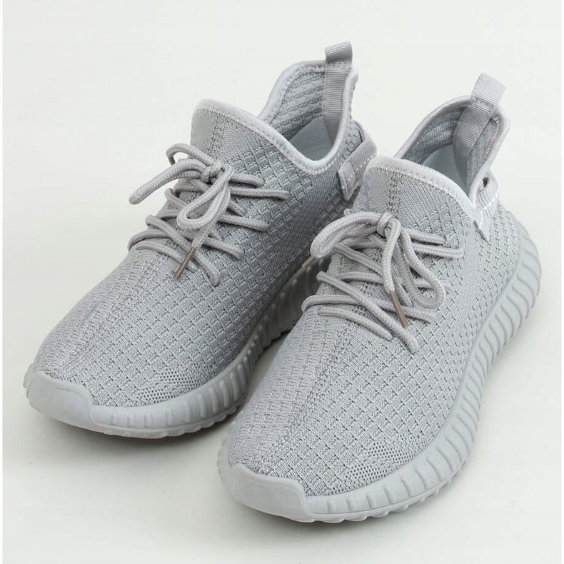 Harmaat sukat urheilukengät 7817 Harmaa 1