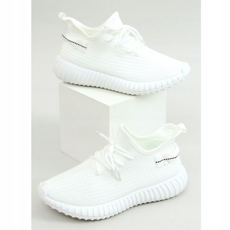 Valkoiset sukat urheilukengät 7817 Valkoinen 1