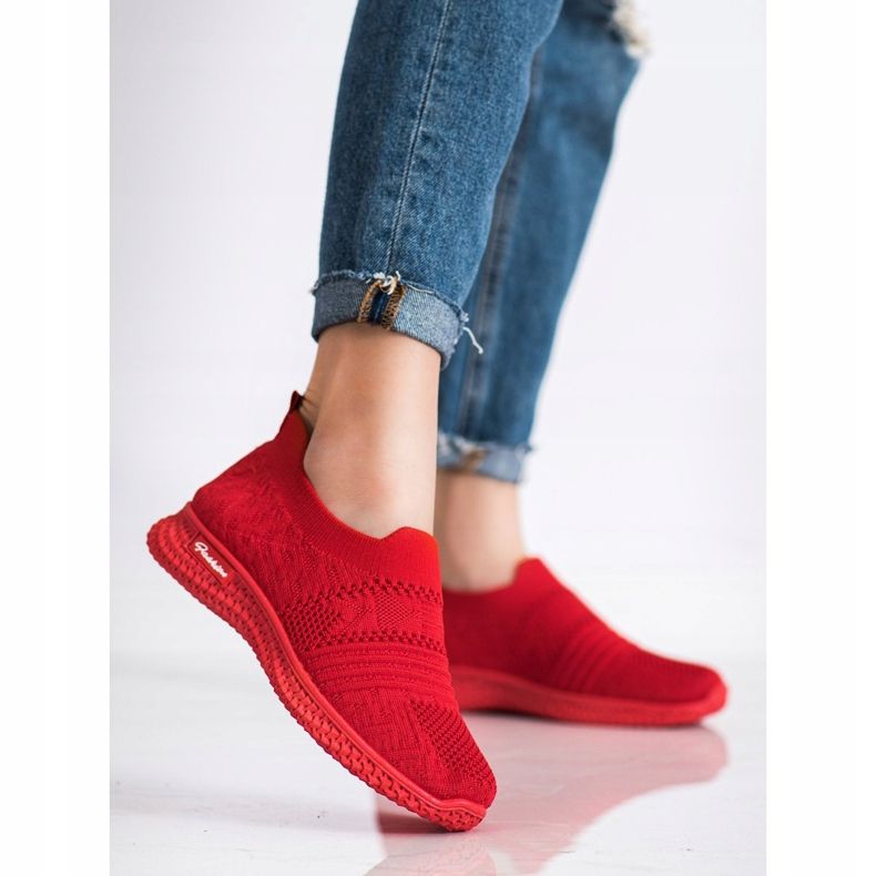 MCKEYLOR Red Slip-On lenkkarit punainen 2 MCKEYLOR Red Slip-On lenkkarit punainen 2