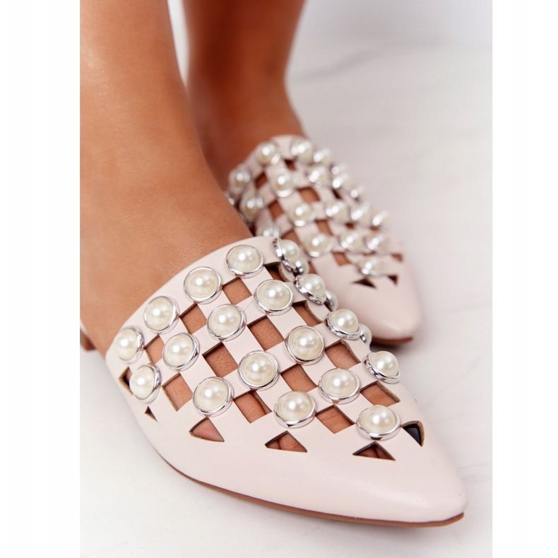 PS1 Beige Ripple -tossut, joissa päälliset ja helmet 1