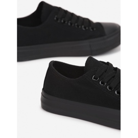 Vices KA32K-38-musta 1