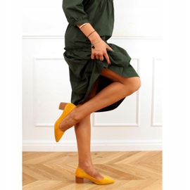 Pumput puisella kantapäällä CL75P Keltainen hunaja 2