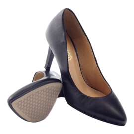 Espinto Pumput mustalla tapilla 3