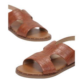 Vices 2016-6-68-kameli ruskea 1