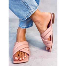 Vaaleanpunaiset neliötossut S060191 Vaaleanpunainen 1