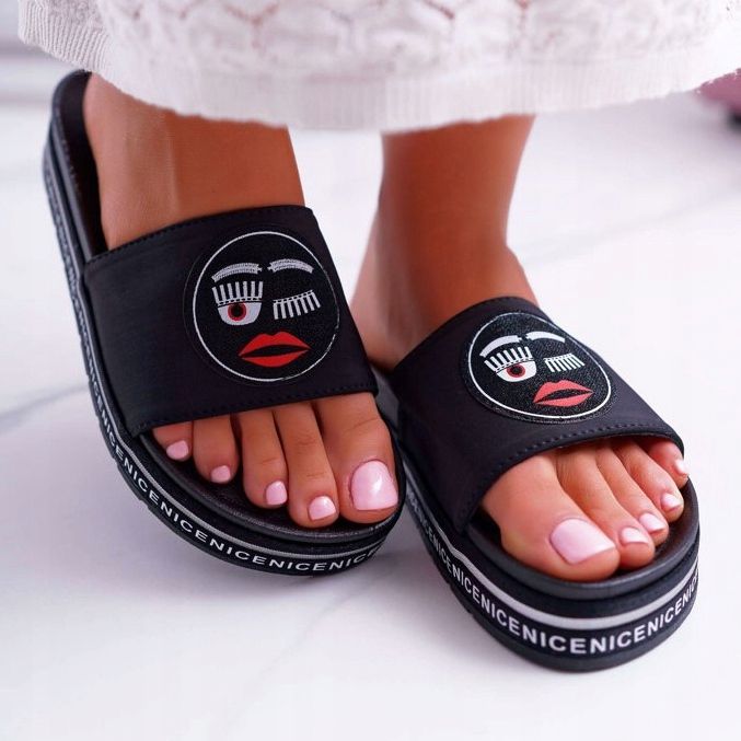 Naisten tossut alustalla S.Barski 802-10 musta 2