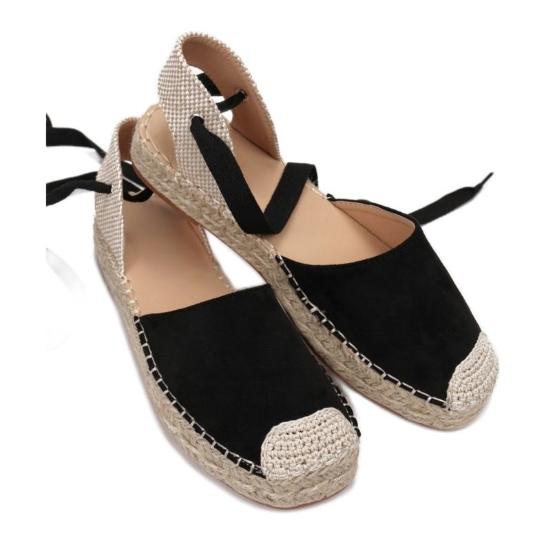 Vices 2331-38-musta 1