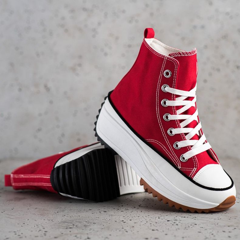 SHELOVET Korkeat lenkkarit lavalla punainen 1