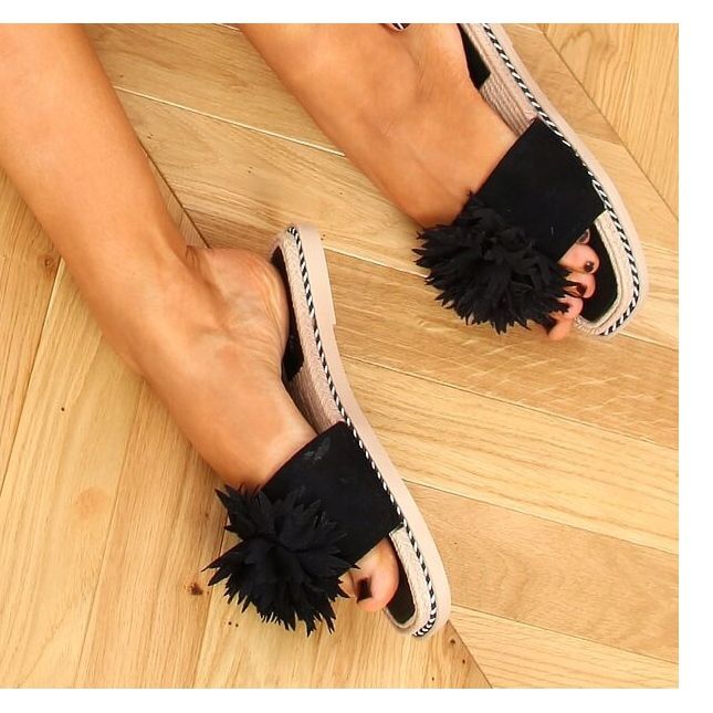 Musta Varvassandaalit kukilla 35-218 Musta 2