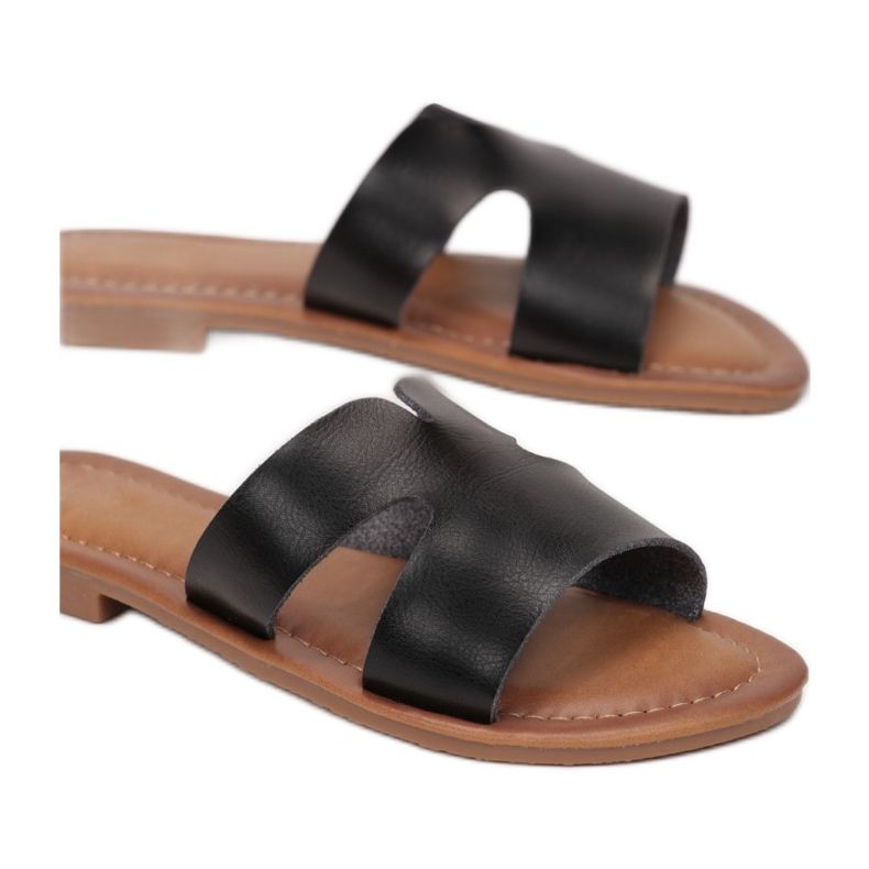 Vices 55-64-38-musta 1