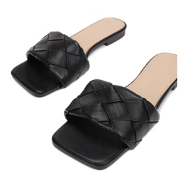 Vices 55-40-38-musta 1