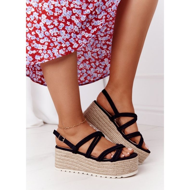 PS1 Mustat sandaalit mustalla punotulla alustalla Crazy In Love 2